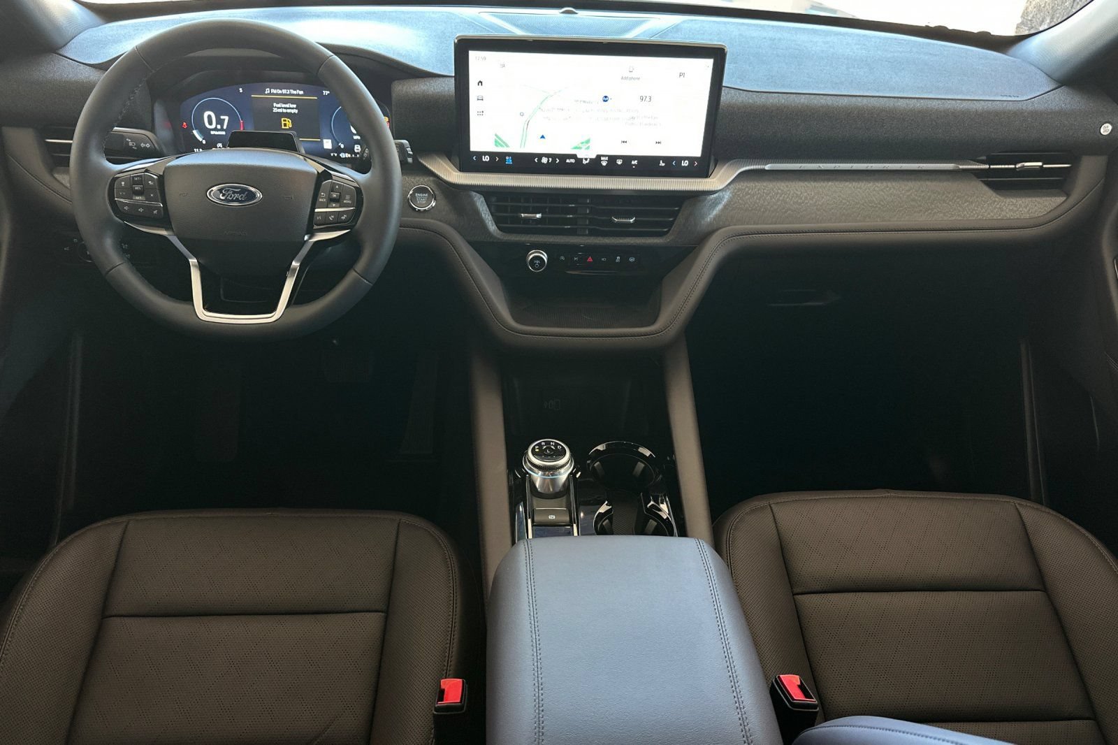 New 2026 Ford Explorer Platinum RWD image 12