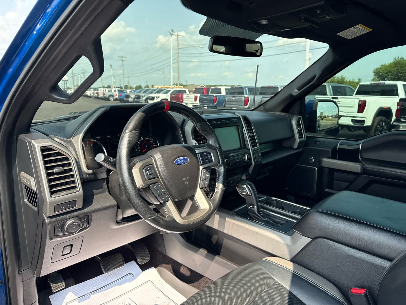Used 2017 Ford F150 Raptor w/ Equipment Group 802A Luxury AWD/4WD image 13