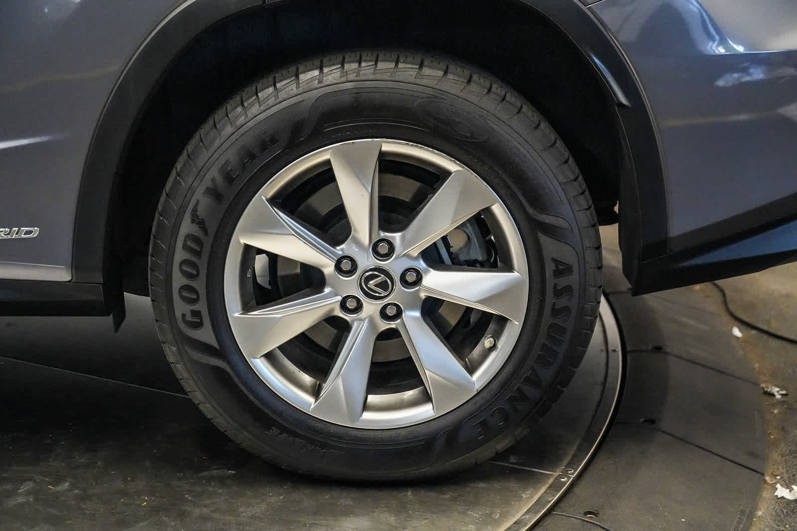 Used 2018 Lexus RX 450h AWD w/ Cold Area Package image 10