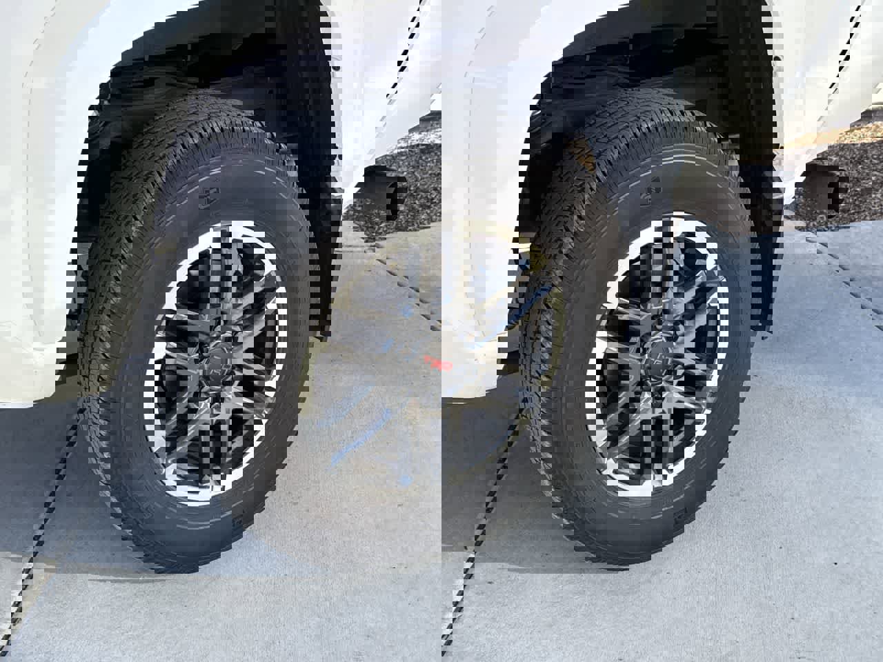 Used 2024 Toyota Tacoma TRD Sport image 8