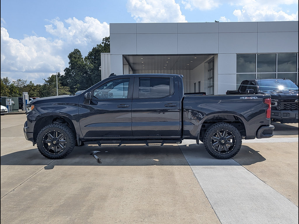 Used 2023 Chevrolet Silverado 1500 RST w/ Convenience Package II AWD/4WD image 10
