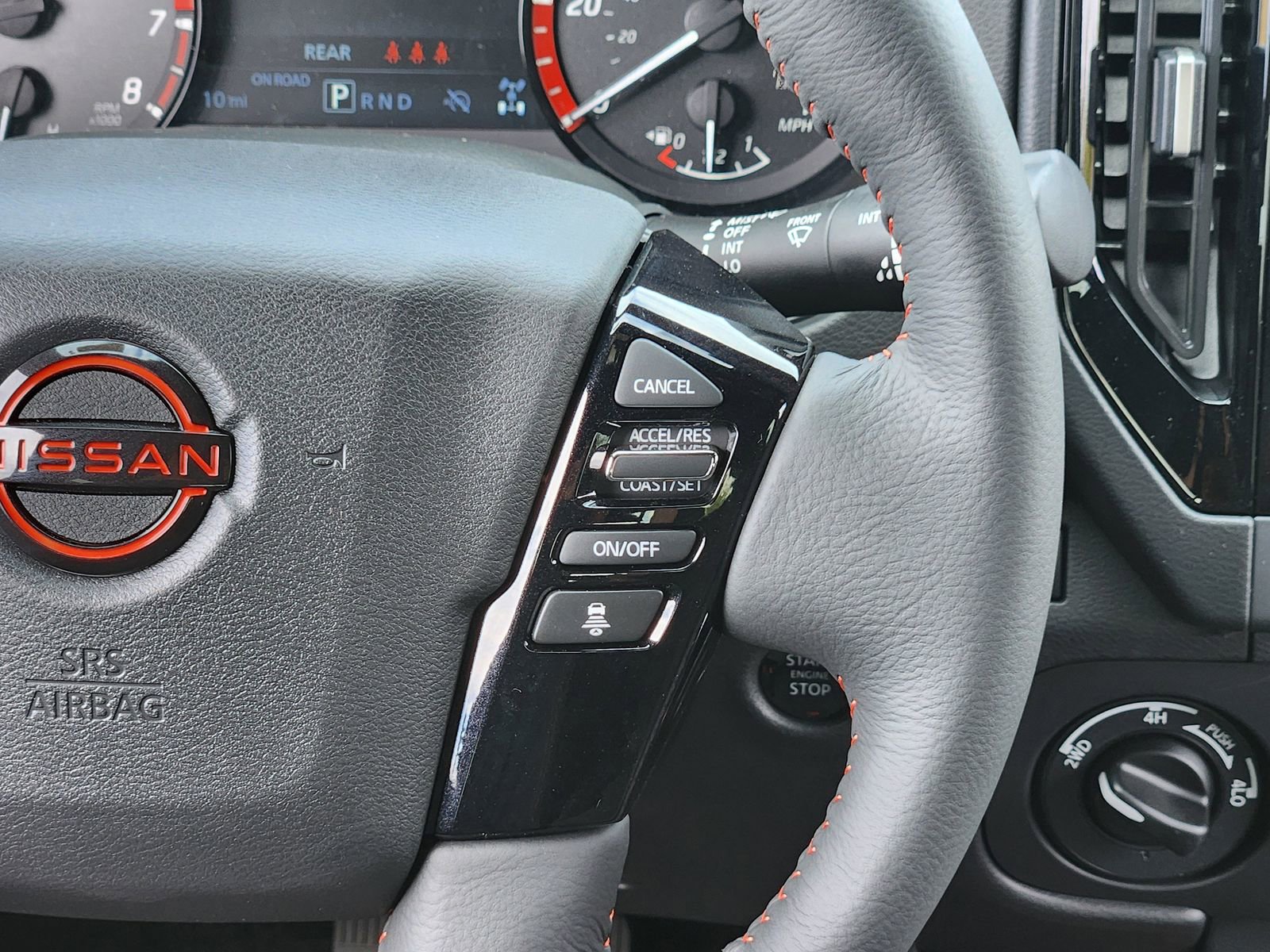 New 2026 Nissan Frontier PRO-4X w/ Pro-4x Convenience Package image 25