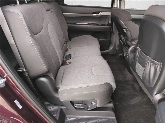 Used 2024 Hyundai Palisade SE image 21