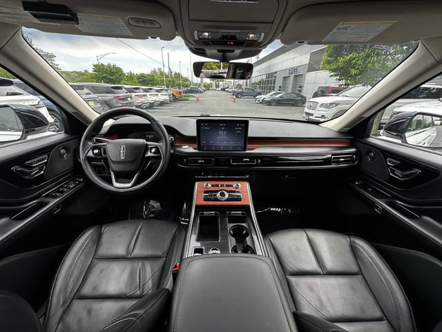 Certified 2024 Lincoln Aviator Reserve w/ Elements Package Plus AWD/4WD image 3
