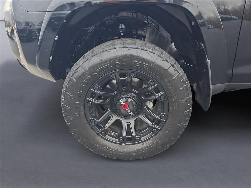 Used 2016 Toyota 4Runner SR5 image 9