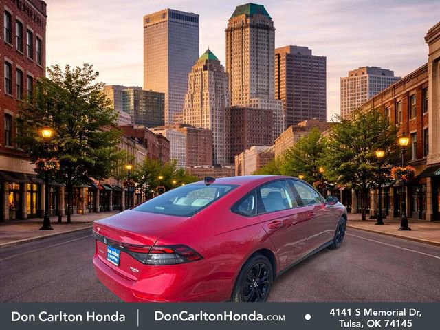 Certified 2025 Honda Accord SE image 4