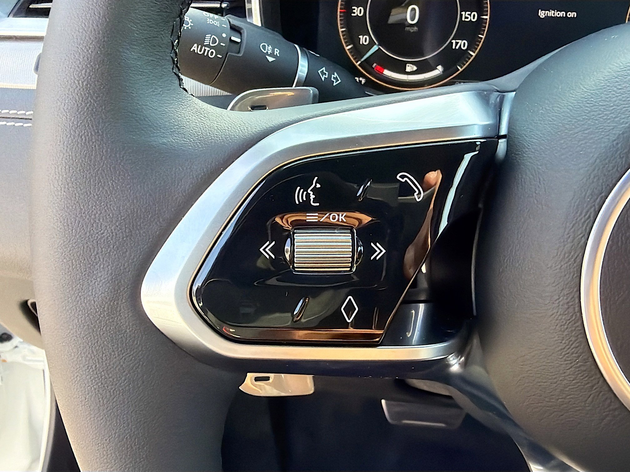 New 2024 Jaguar XF R-Dynamic SE image 39