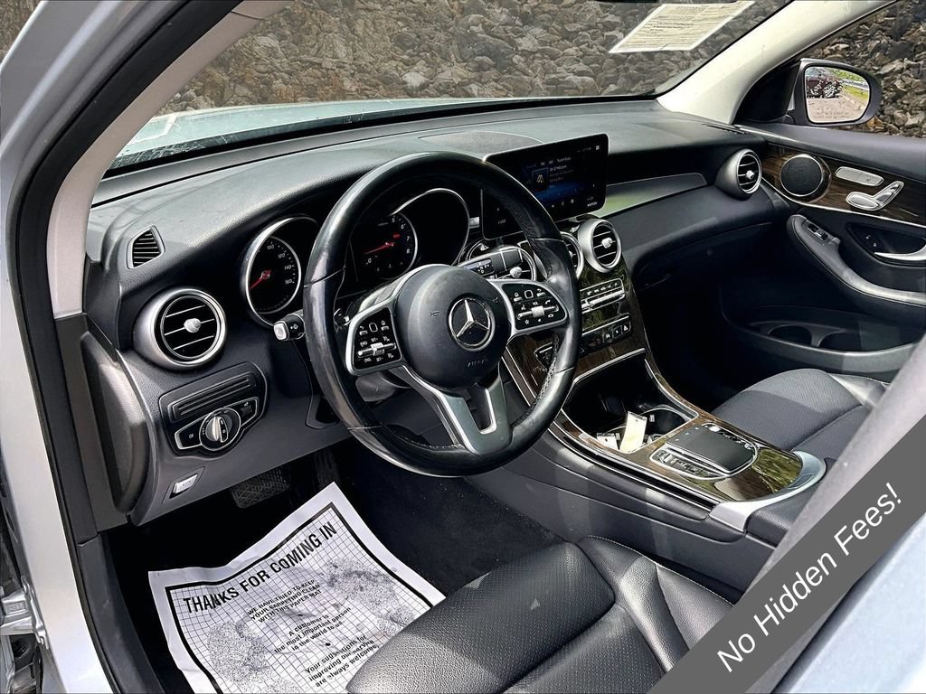 Used 2022 Mercedes-Benz GLC 300 4MATIC w/ Premium Package Lite image 11