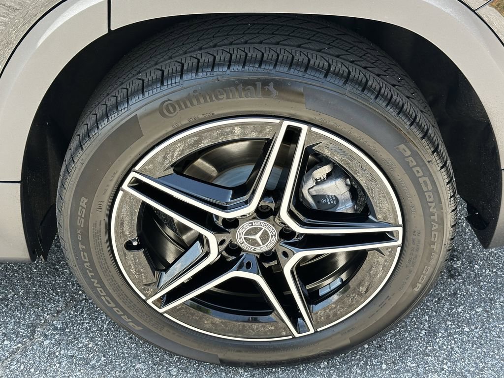 Certified 2025 Mercedes-Benz GLB 250 4MATIC image 23
