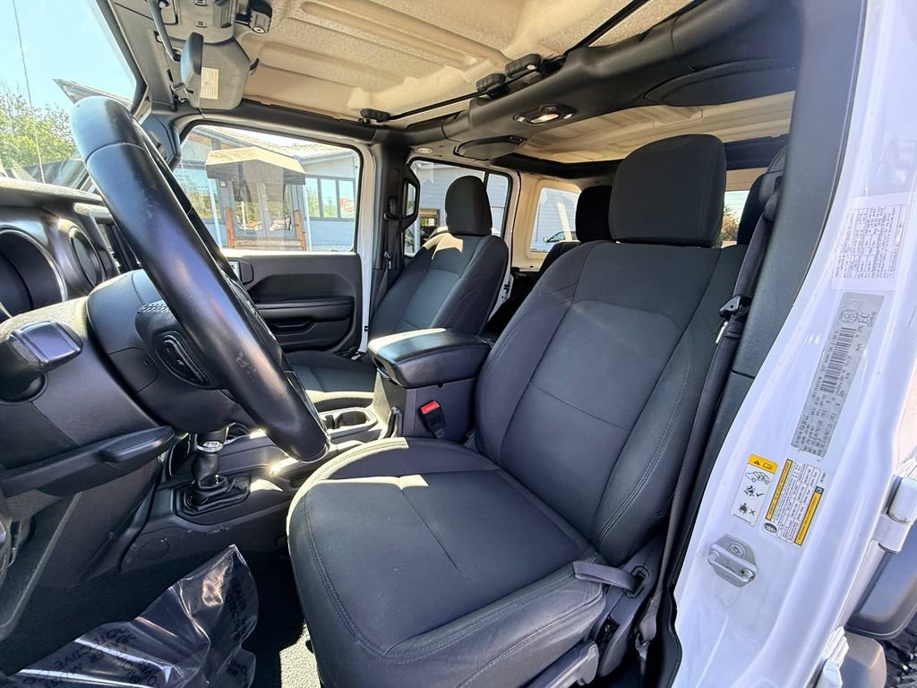 Used 2018 Jeep Wrangler Unlimited Sport AWD/4WD image 17