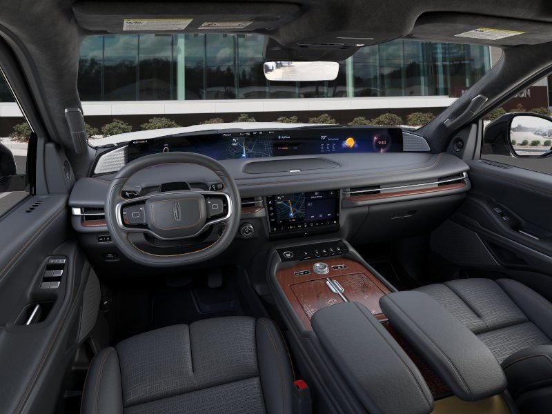 New 2025 Lincoln Navigator Black Label image 9