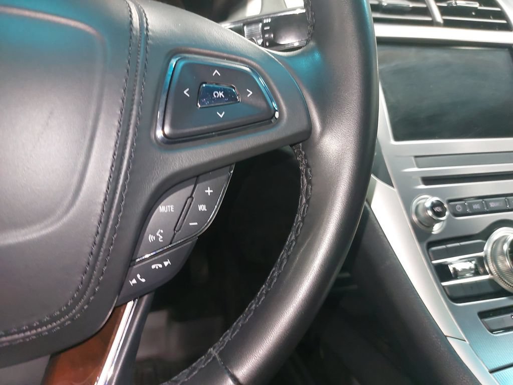 Used 2017 Lincoln MKZ Reserve w/ Technology Package FWD image 18
