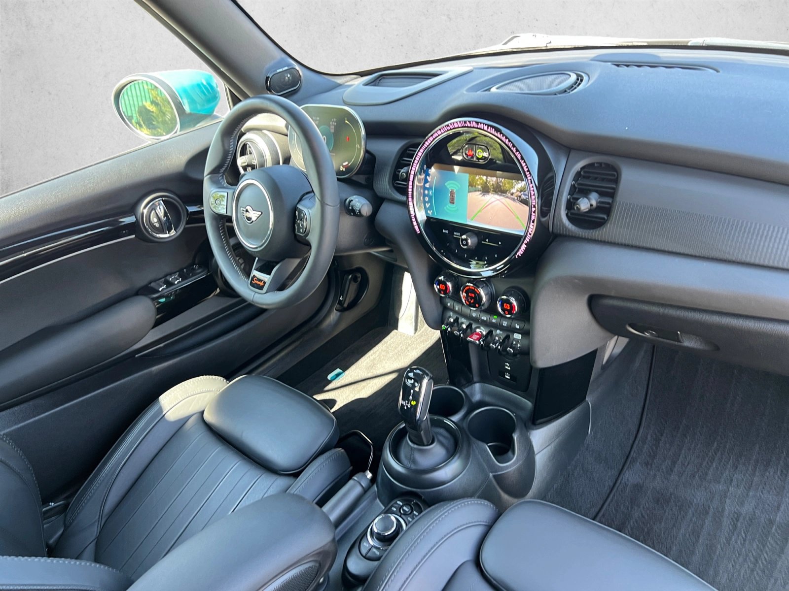 Used 2024 MINI Cooper S w/ Seaside Edition FWD image 28