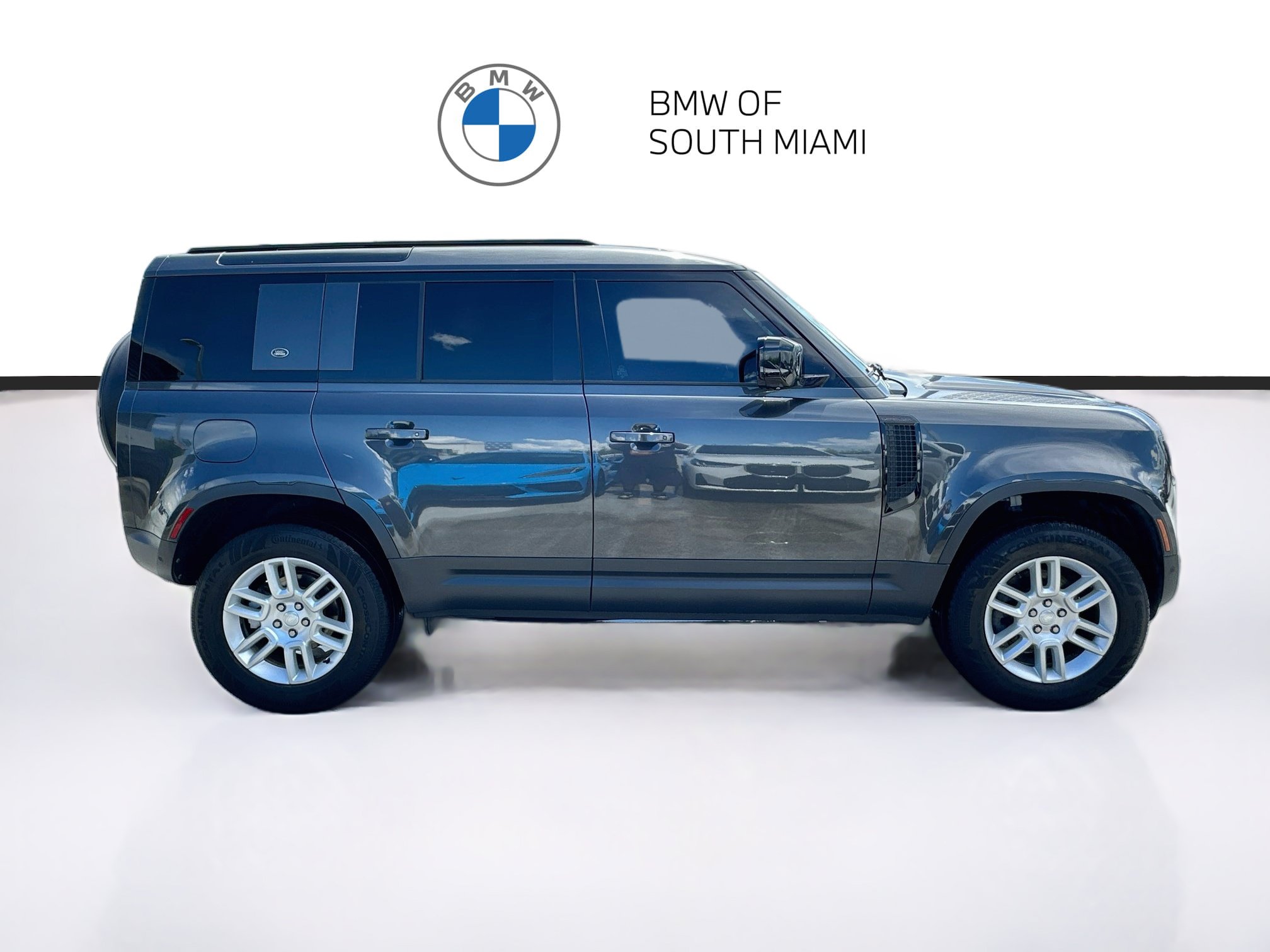 Used 2023 Land Rover Defender 110 S AWD/4WD image 8