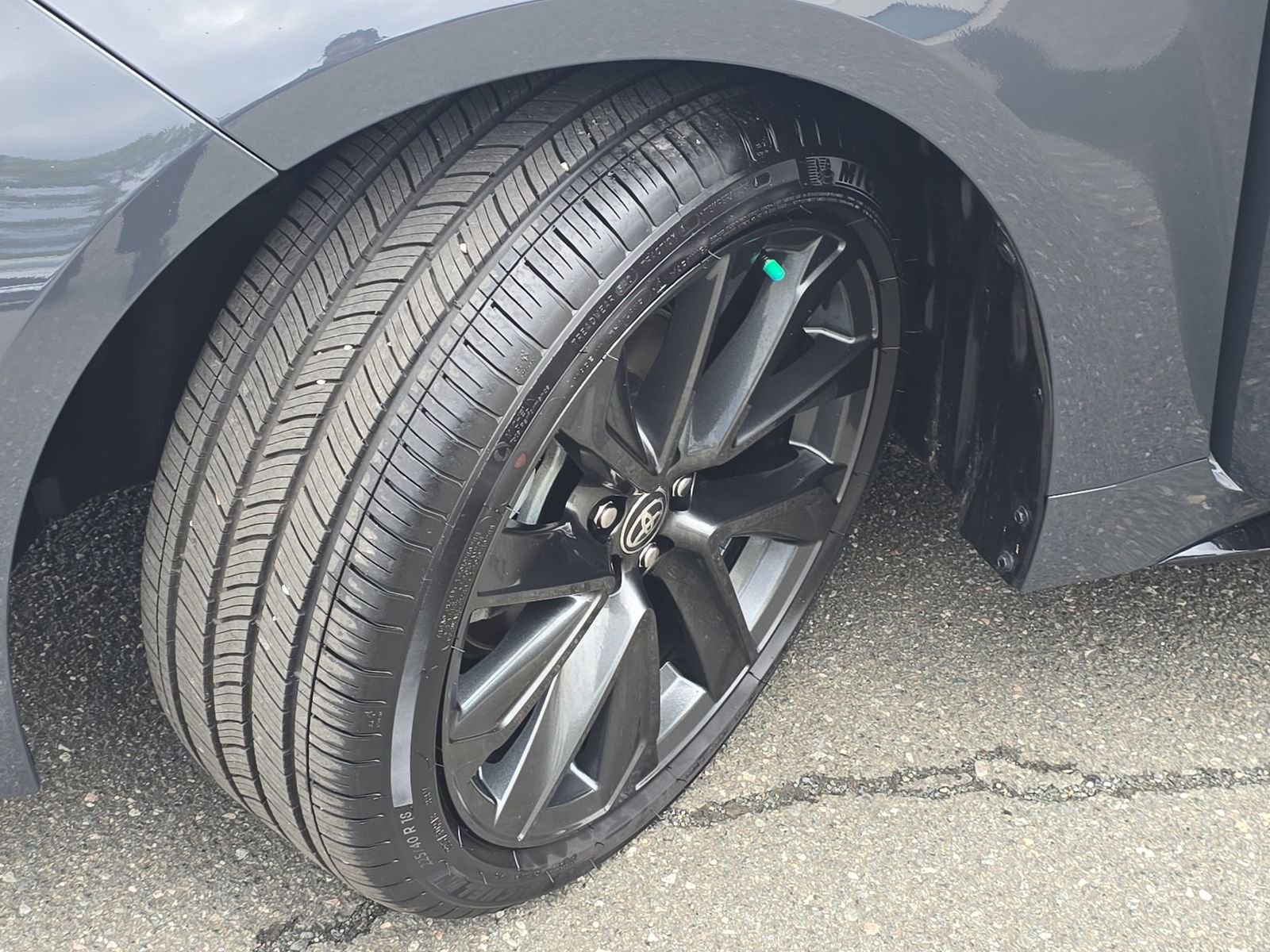 Used 2025 Toyota Corolla SE image 38