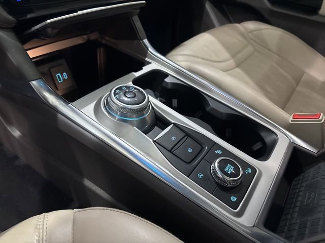 Used 2022 Ford Explorer Platinum w/ Equipment Group 601A image 19