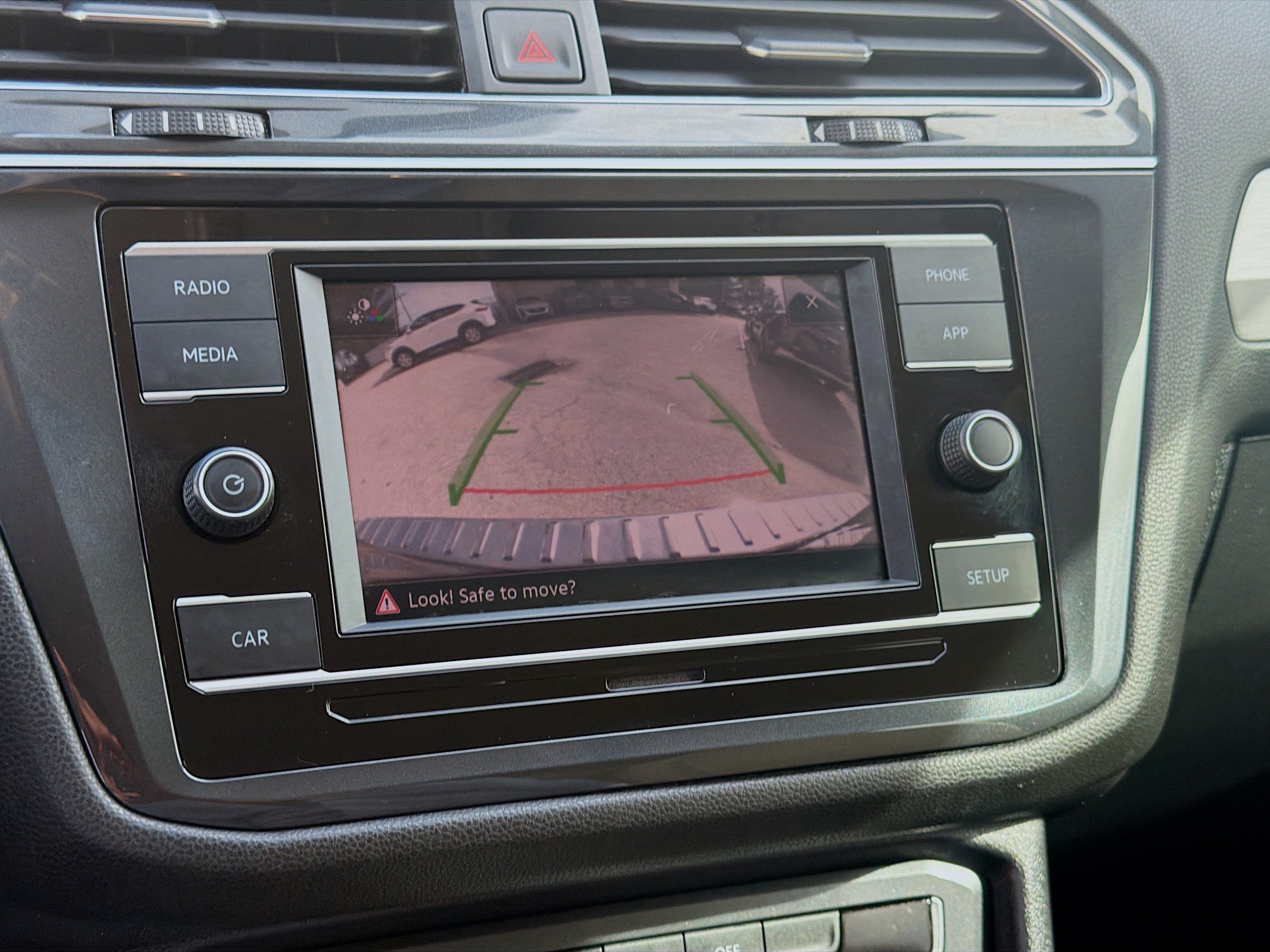 Used 2019 Volkswagen Tiguan S w/ Driver Assistance Package FWD image 13