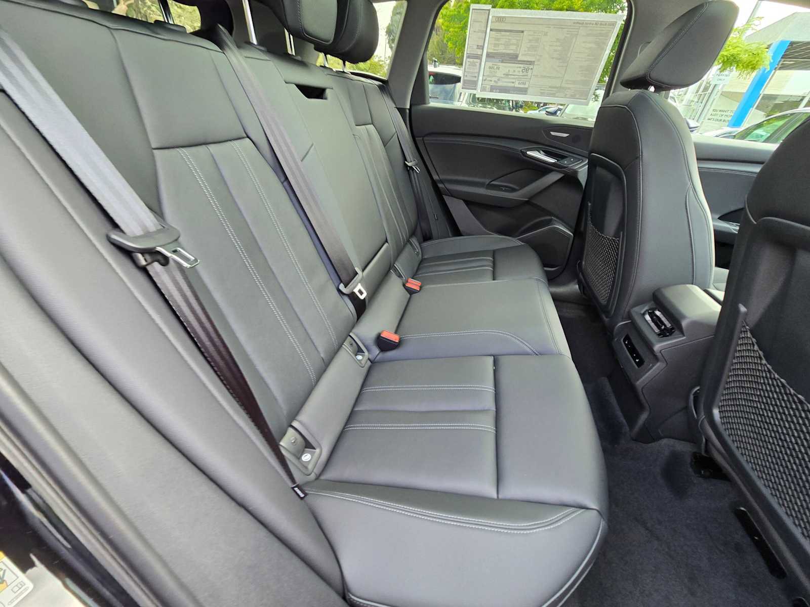 New 2025 Audi Q6 e-tron Premium Plus image 15