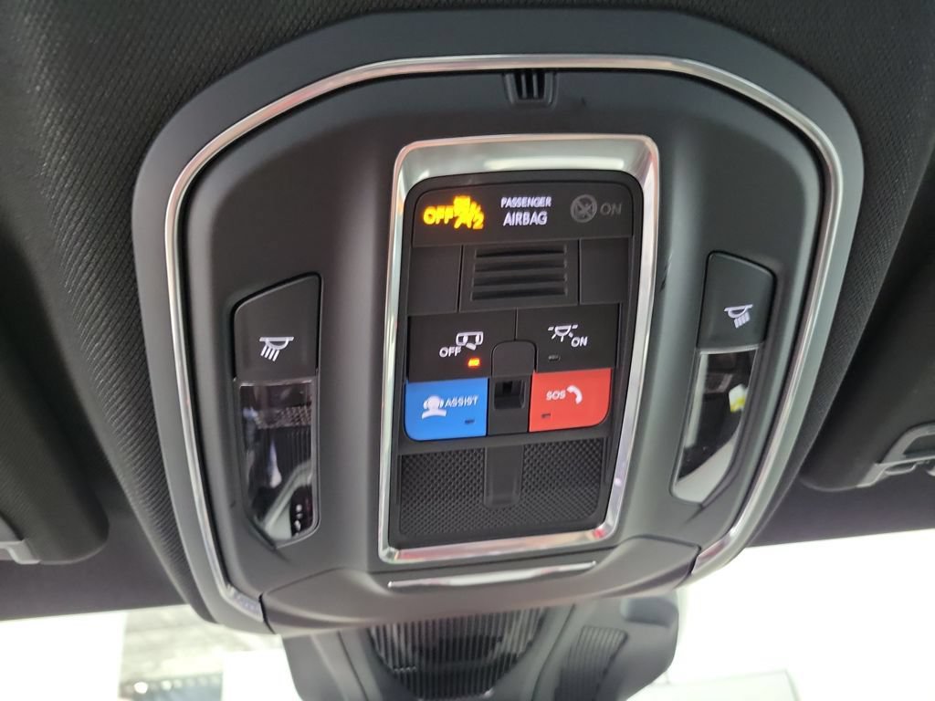 New 2026 Dodge Charger R/T w/ Driver Convenience Group AWD/4WD image 22