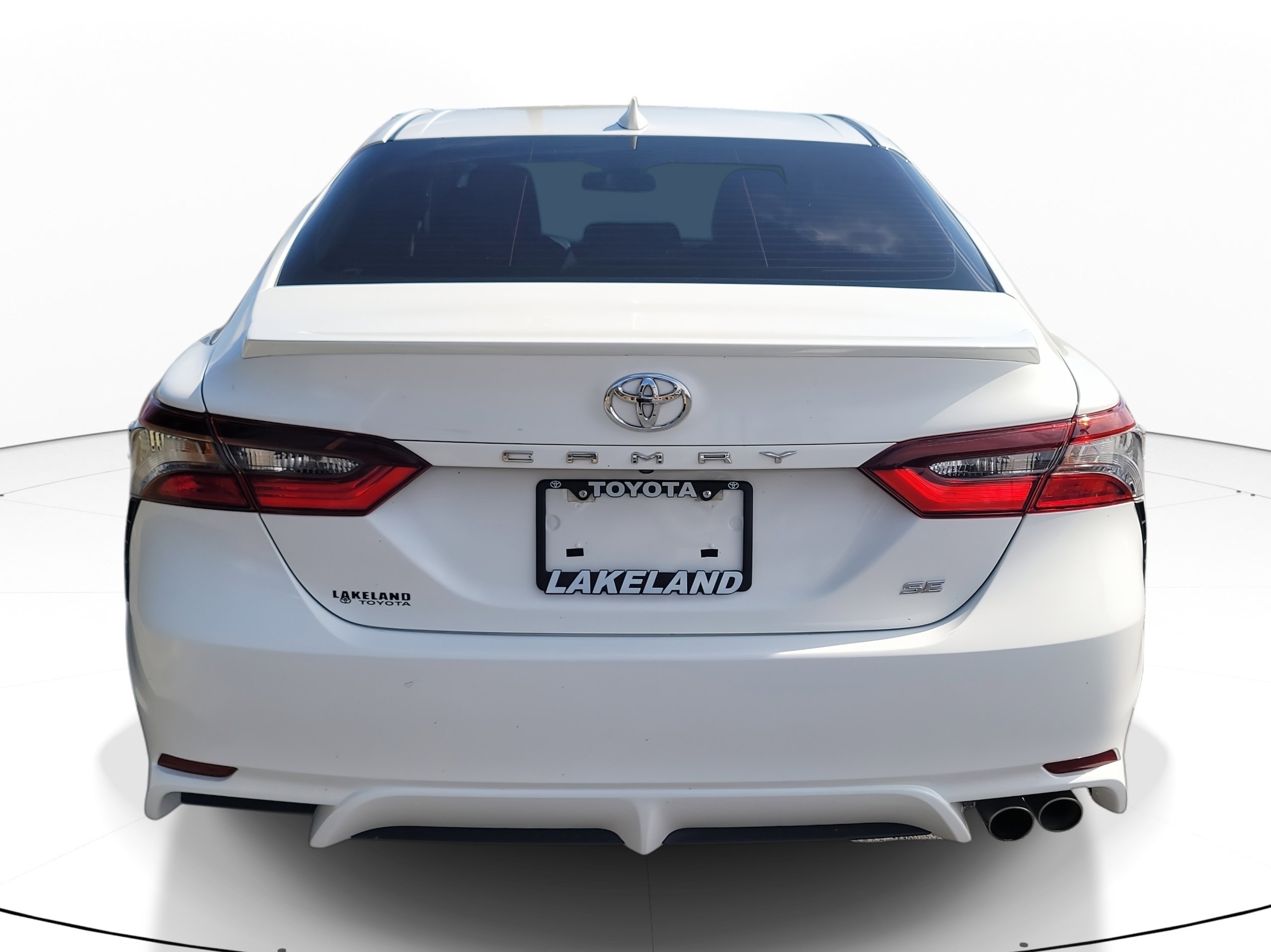 Used 2021 Toyota Camry SE image 6