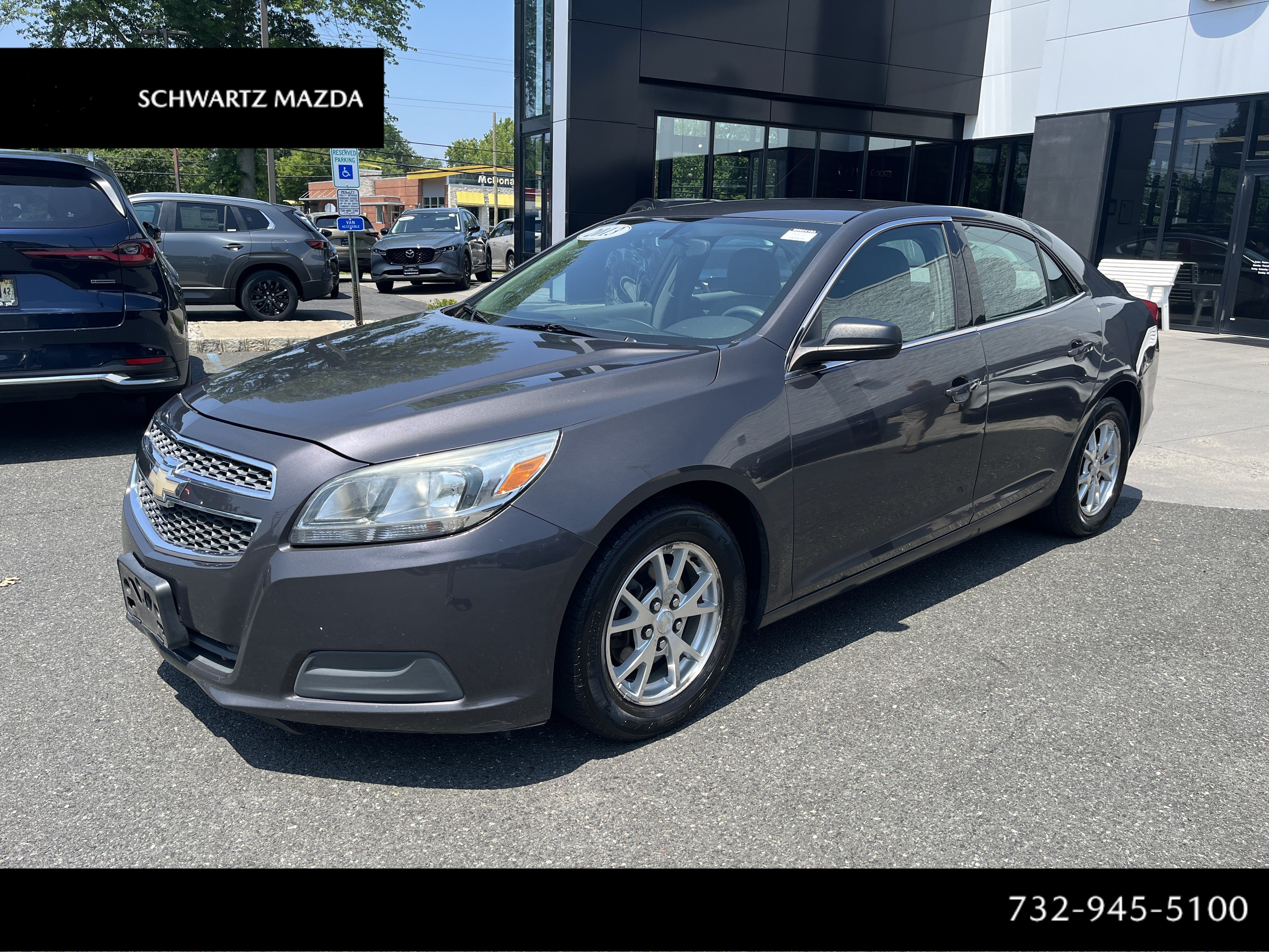 Used 2013 Chevrolet Malibu LS FWD image 1