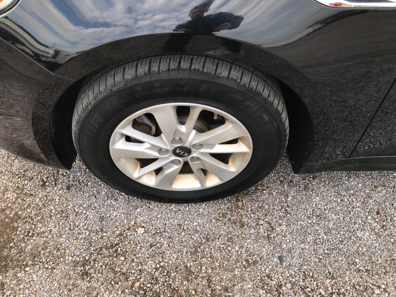 Used 2016 Kia Optima LX image 23