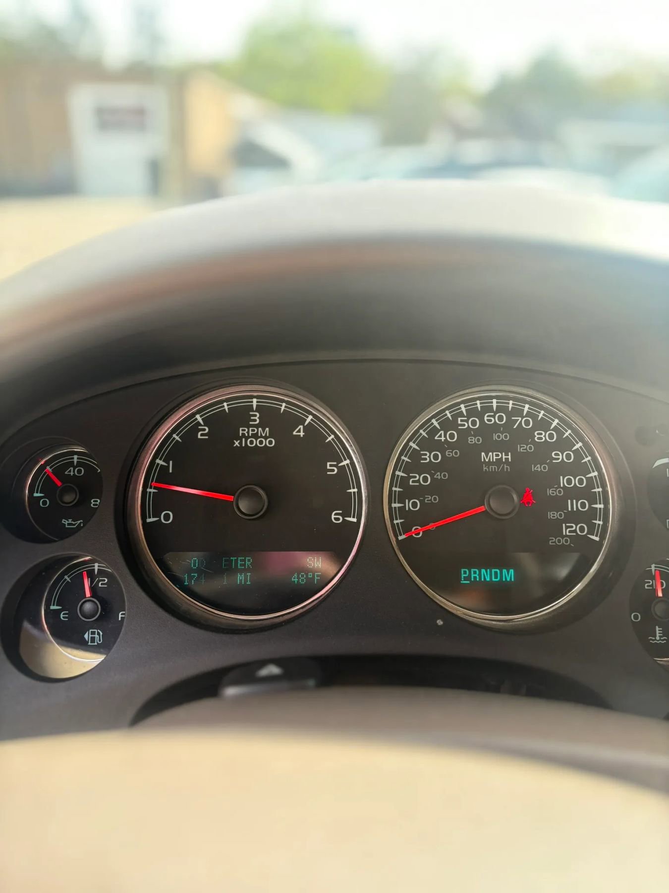 Used 2013 Chevrolet Tahoe LT w/ Luxury Package AWD/4WD image 14