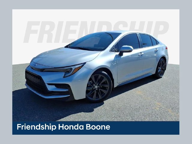 Used 2025 Toyota Corolla SE