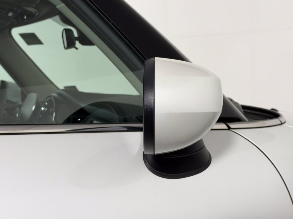 Used 2024 MINI Cooper SE FWD image 14