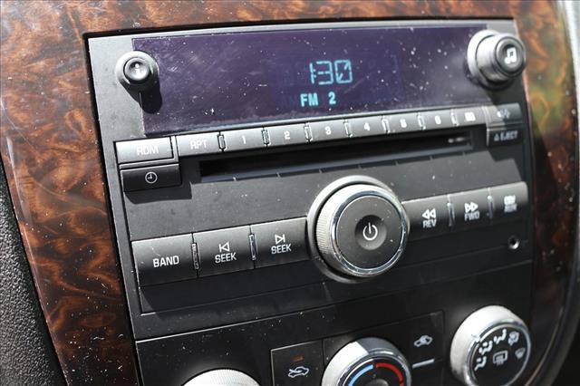 Used 2014 Chevrolet Impala Limited LS FWD image 16