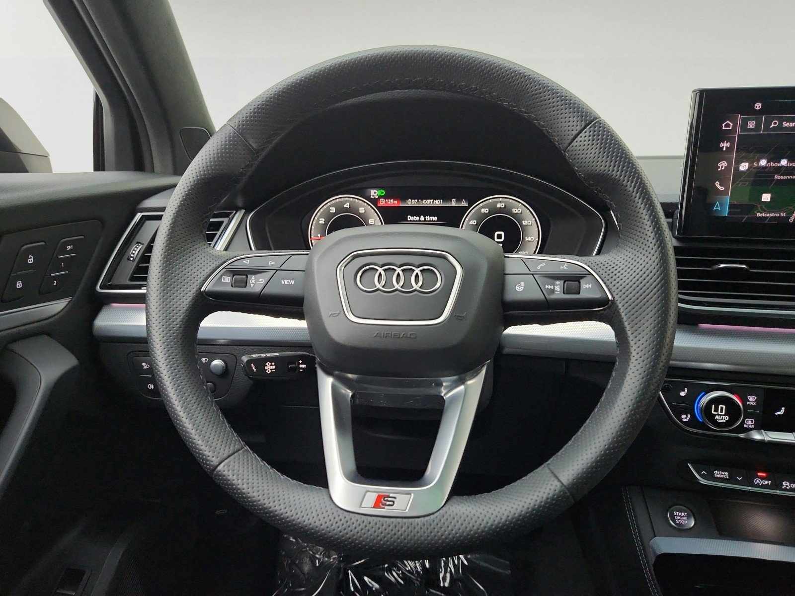 Used 2024 Audi Q5 2.0T Prestige AWD/4WD image 29
