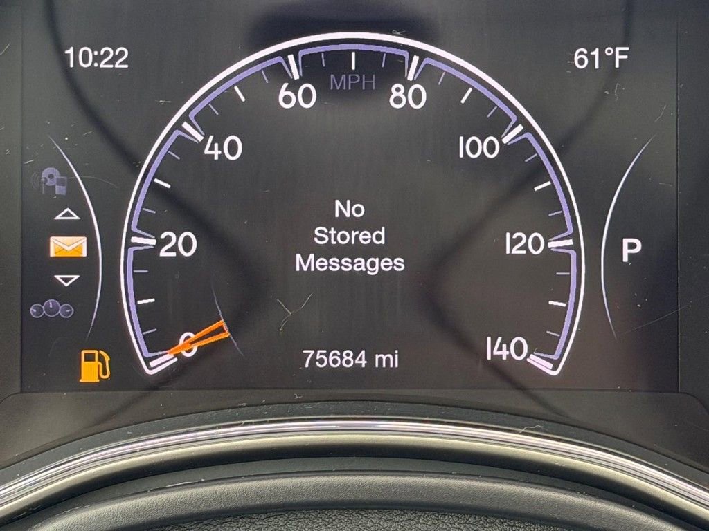 Used 2017 Jeep Grand Cherokee Limited w/ Luxury Group II RWD image 22