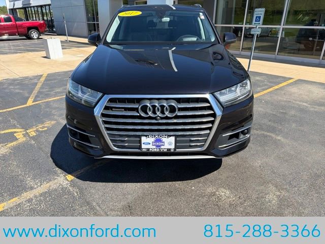 Used 2017 Audi Q7 3.0T Prestige AWD/4WD image 2