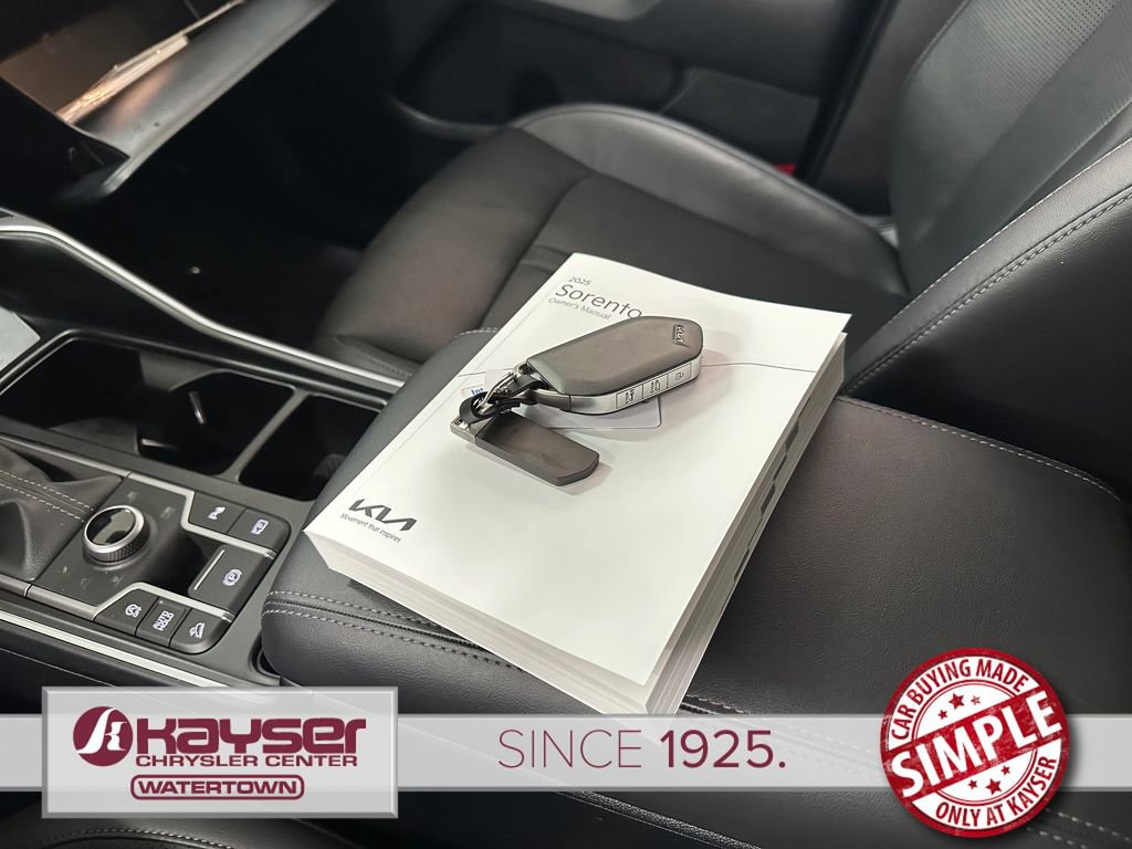 Used 2025 Kia Sorento X-Line EX AWD/4WD image 39