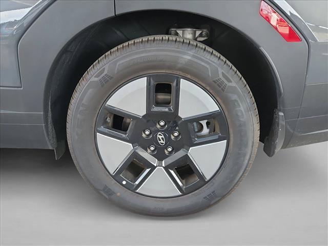 New 2026 Hyundai Santa Fe SEL FWD image 10