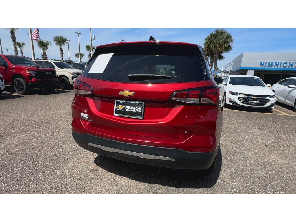 Used 2024 Chevrolet Equinox LT FWD image 3