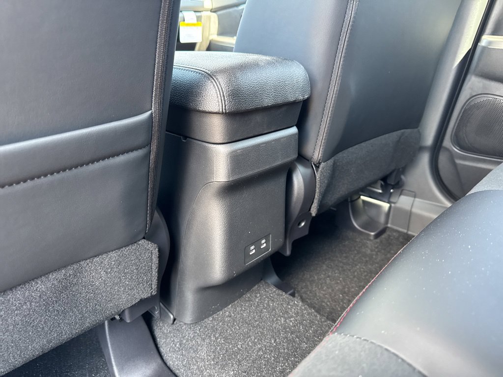 New 2027 Mitsubishi Outlander Sport SE FWD image 23