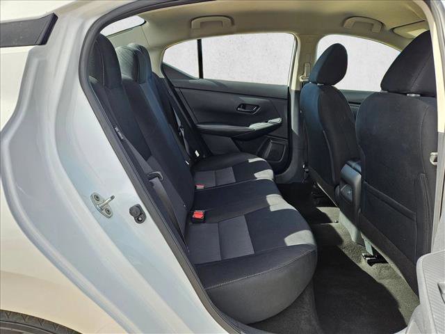 Used 2024 Nissan Sentra SV FWD image 19