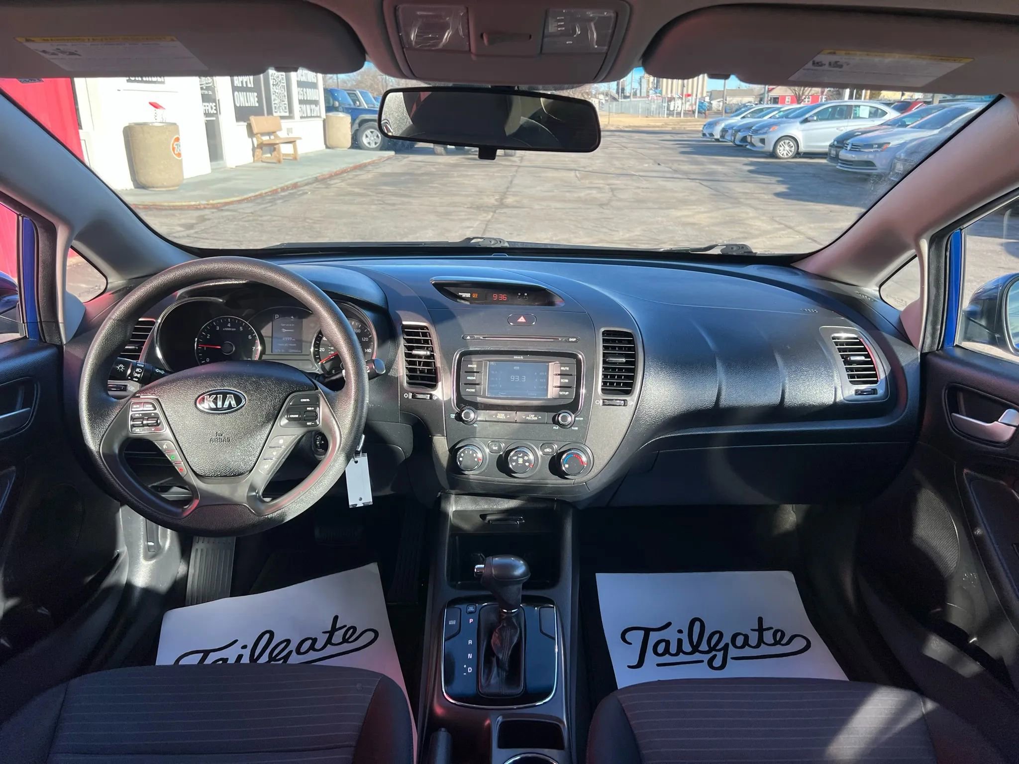 Used 2017 Kia Forte LX w/ LX Popular Package image 17