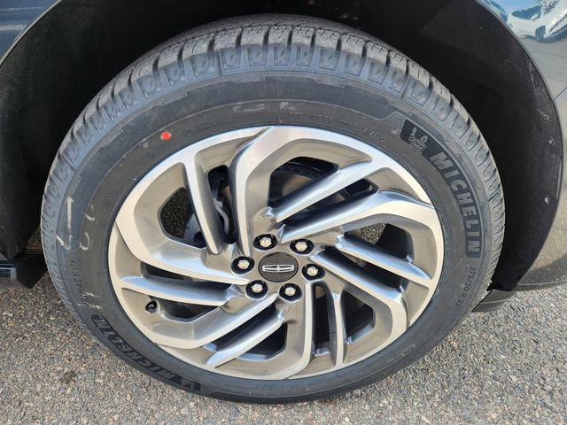 New 2026 Lincoln Navigator Reserve image 17