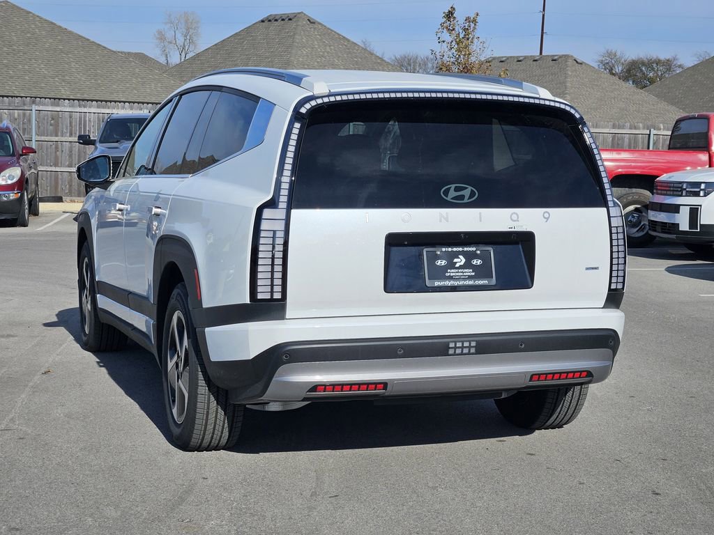 New 2026 Hyundai Ioniq 9 SE AWD/4WD image 5