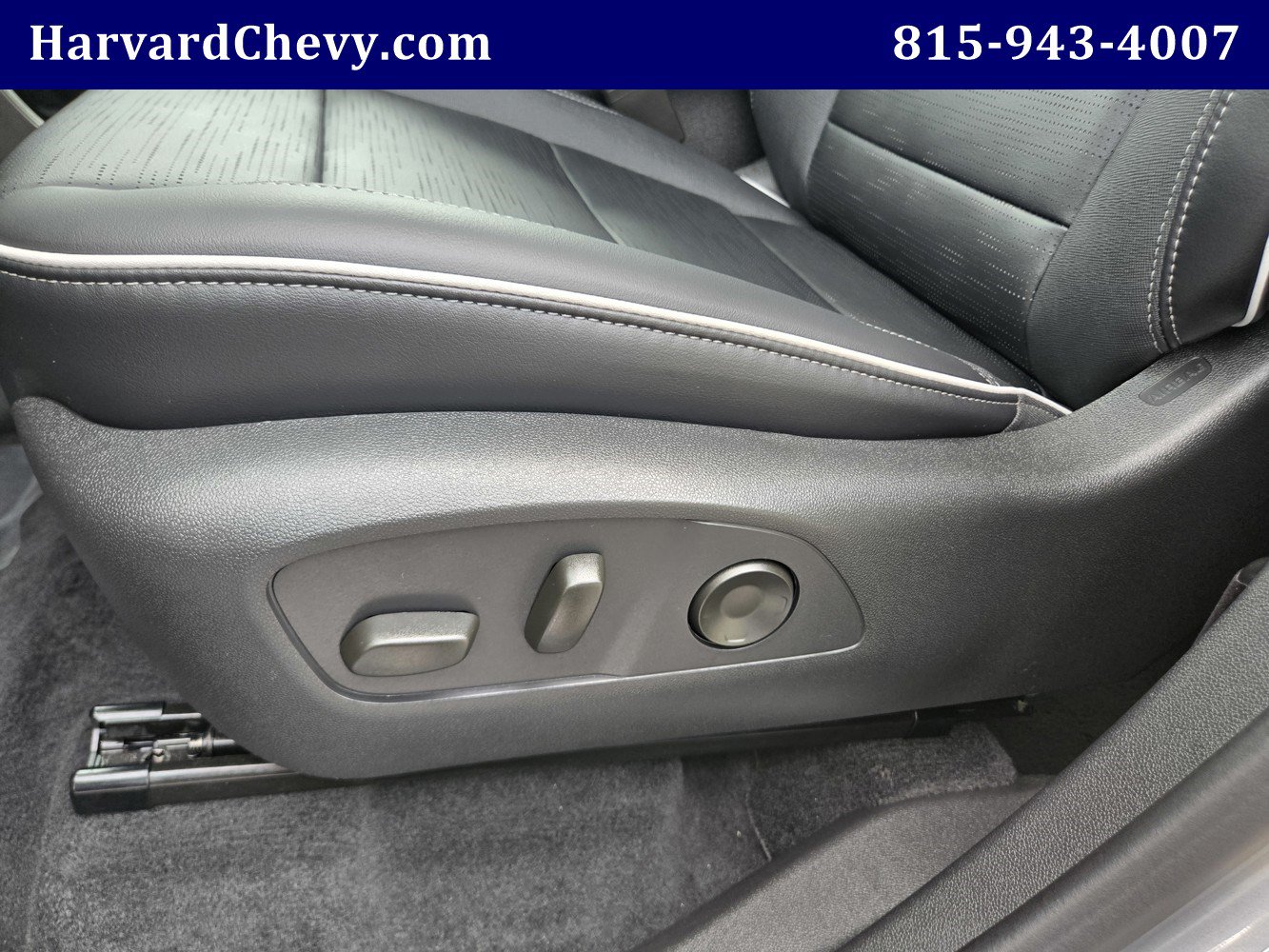 Certified 2026 Buick Enclave Sport Touring AWD/4WD image 27