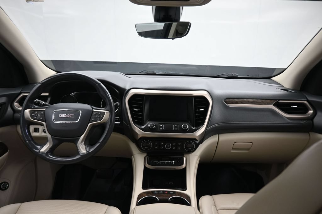 Used 2021 GMC Acadia Denali w/ Denali Ultimate Package AWD/4WD image 58