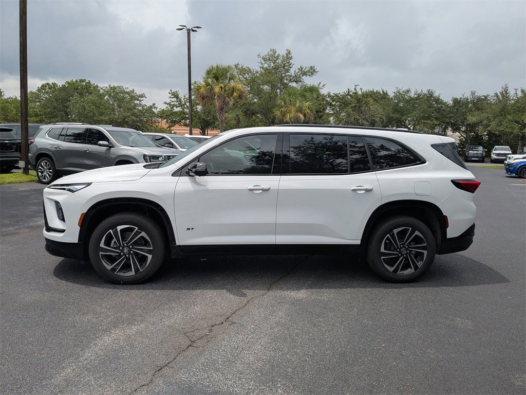 New 2026 Buick Enclave Sport Touring w/ Power Package image 7