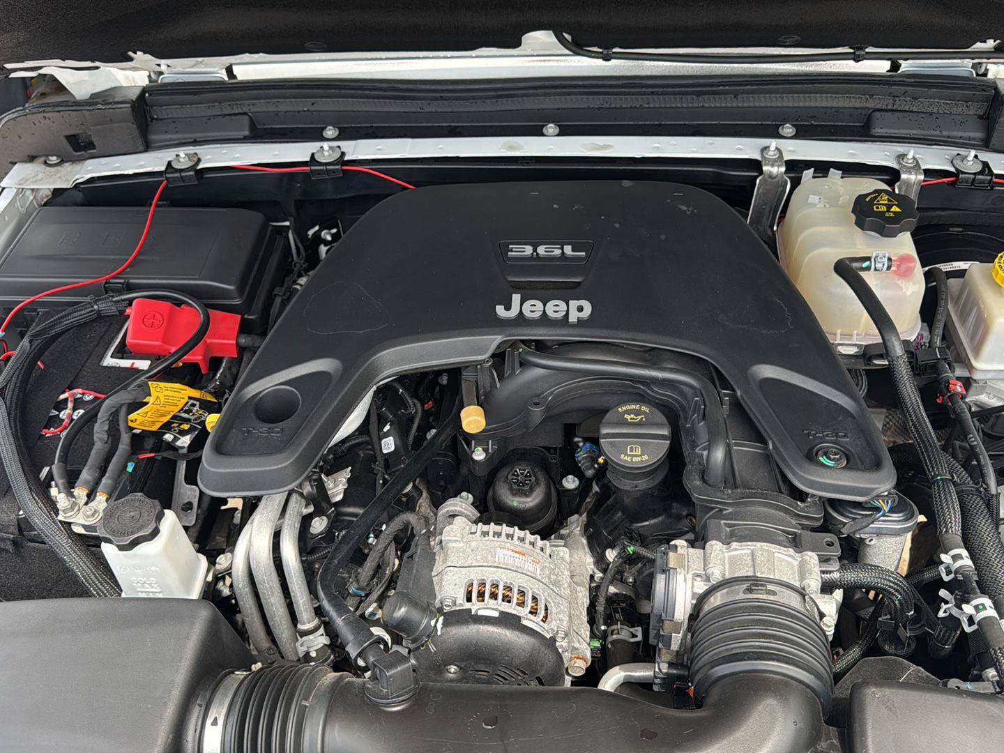 Used 2021 Jeep Gladiator Mojave AWD/4WD image 25