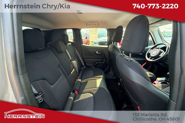 Used 2022 Jeep Renegade Trailhawk AWD/4WD image 25