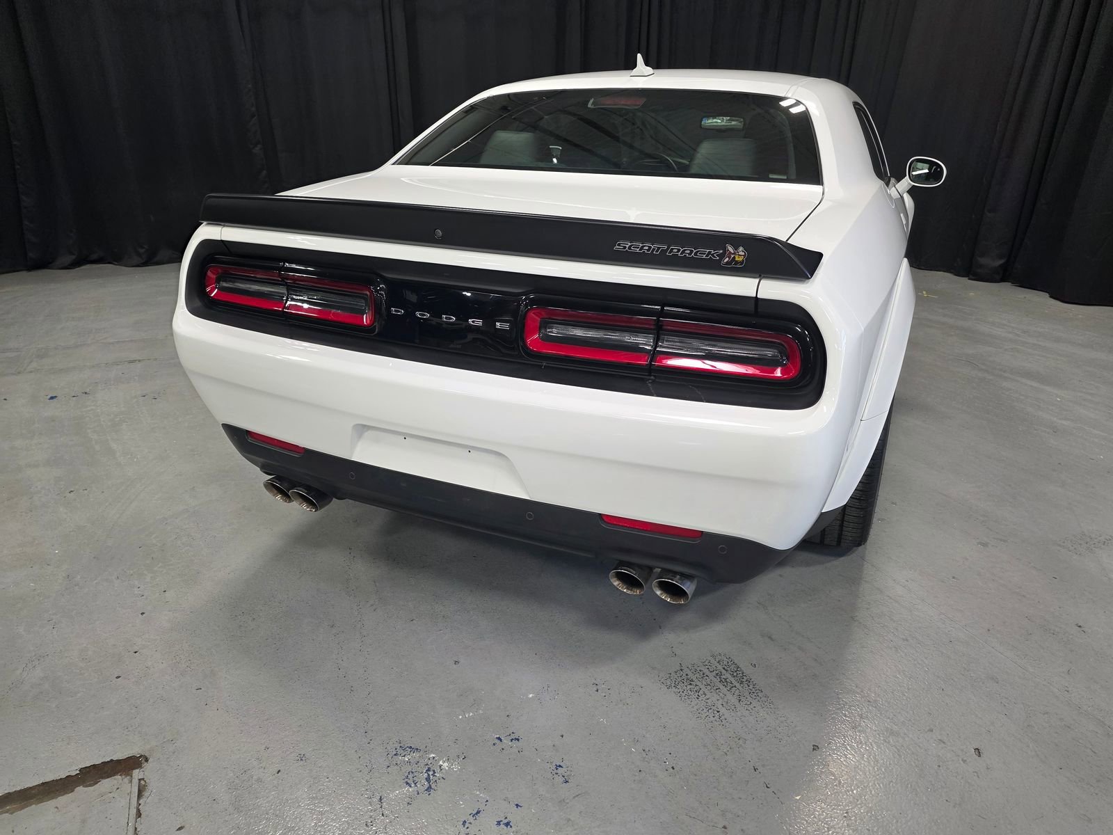 Used 2023 Dodge Challenger R/T Scat Pack RWD image 10