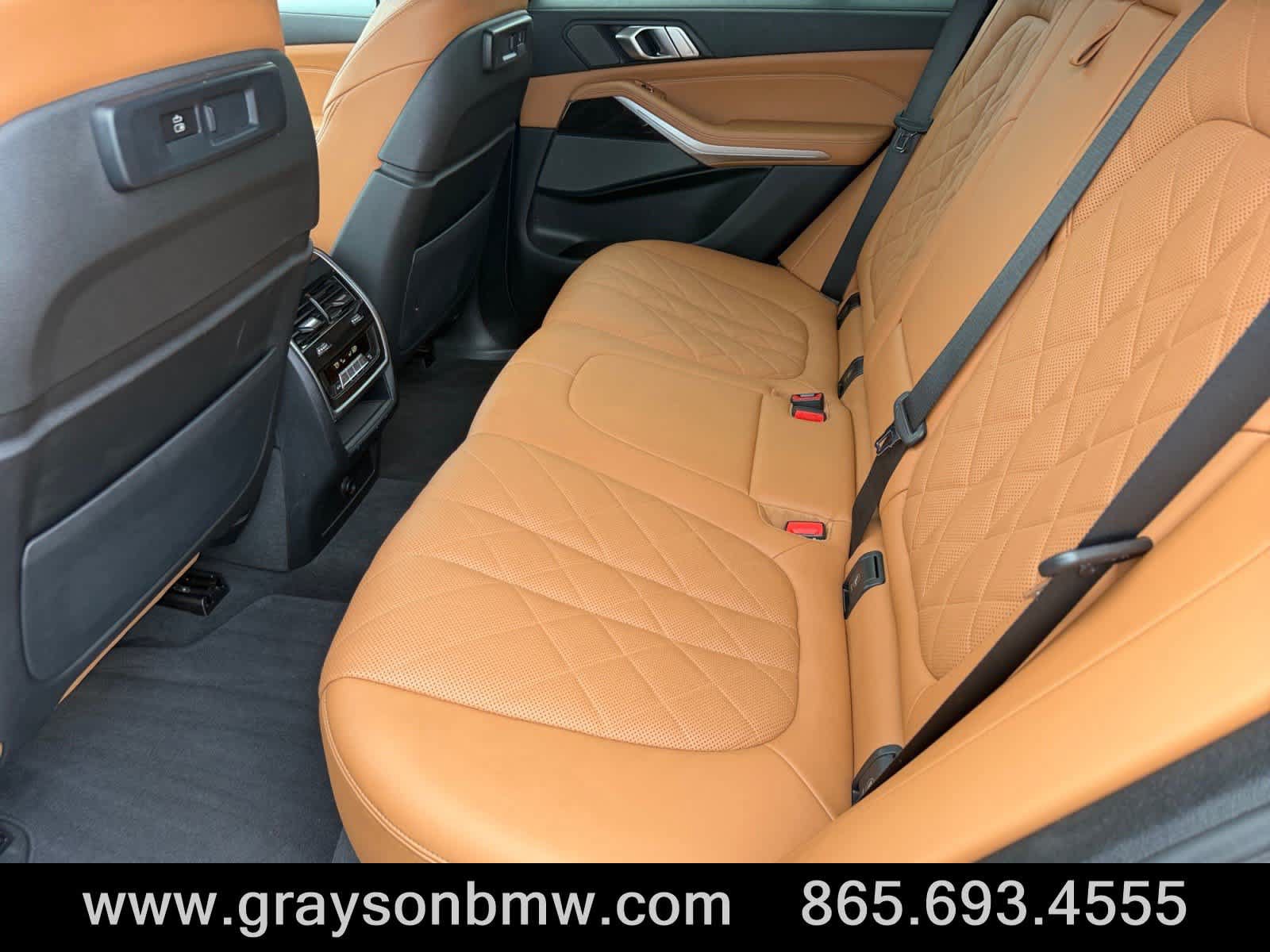 Used 2023 BMW X5 M50i w/ Parking Assistance Package AWD/4WD image 14