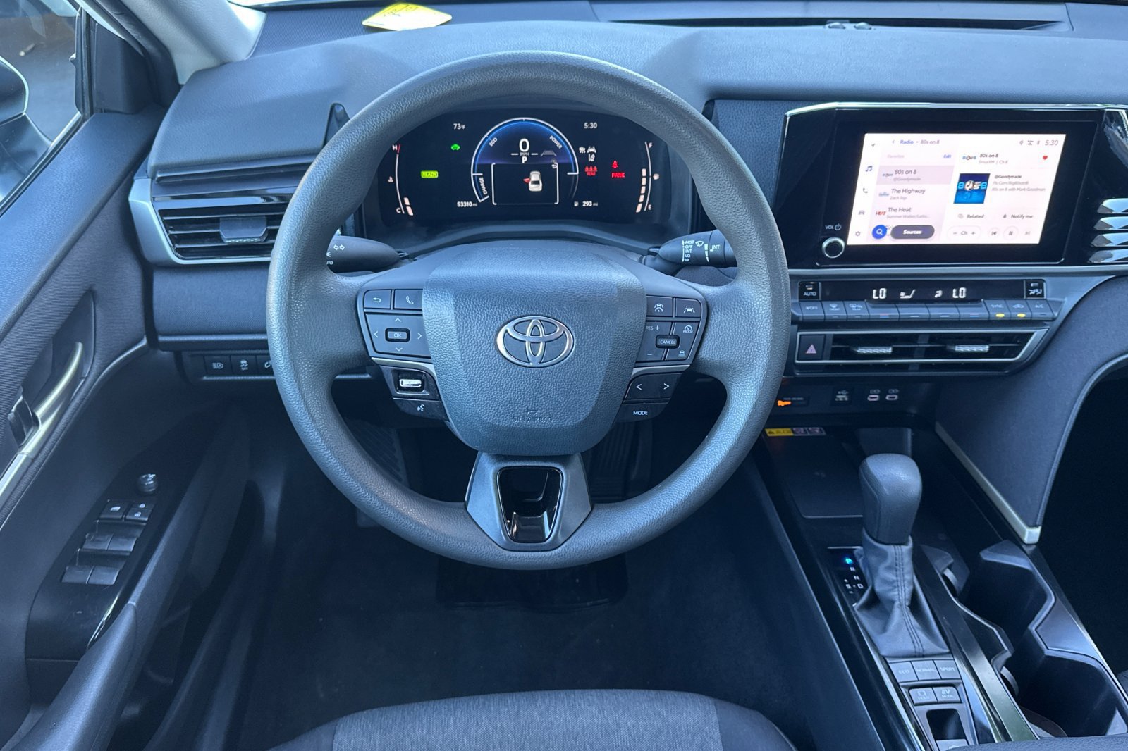 Used 2025 Toyota Camry LE FWD image 15