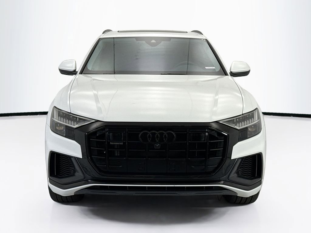 Used 2023 Audi Q8 Premium Plus image 2